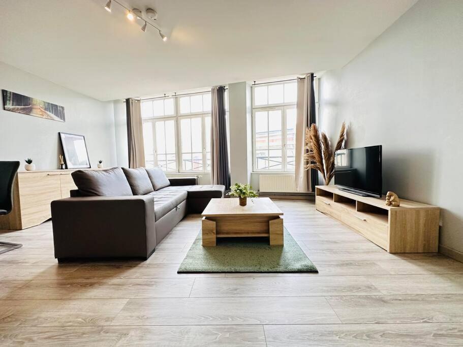 Ferienwohnung Au Coeur De Bruyeres Exterior foto
