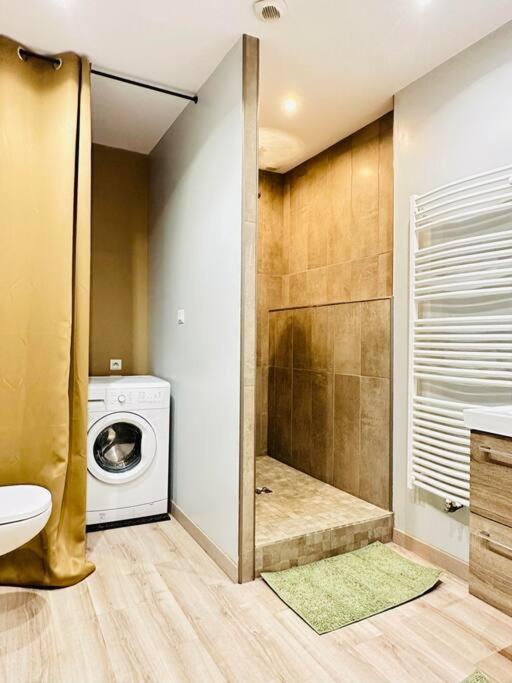Ferienwohnung Au Coeur De Bruyeres Exterior foto