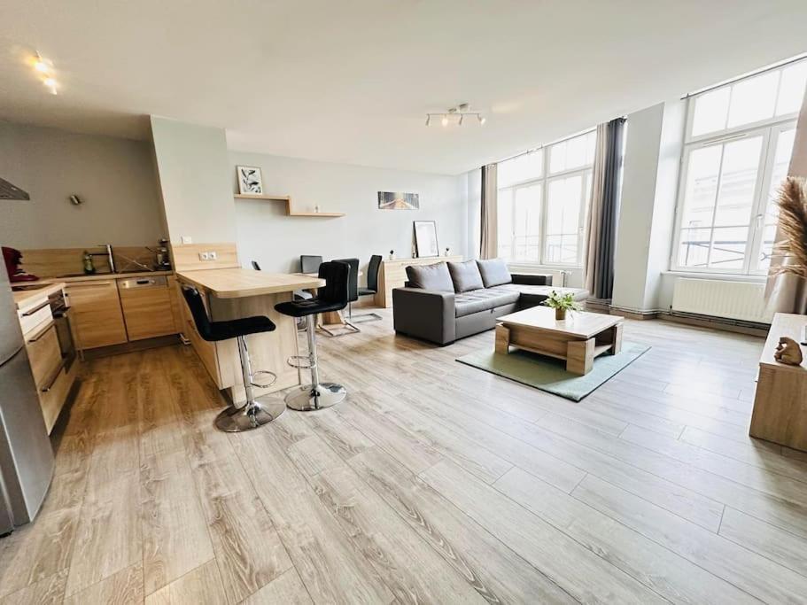 Ferienwohnung Au Coeur De Bruyeres Exterior foto